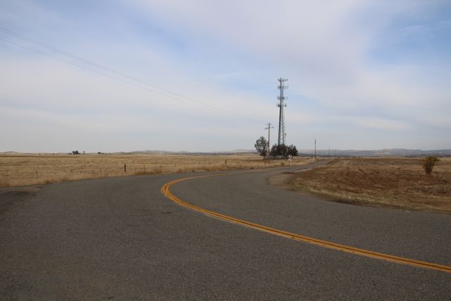 Empty roads & open spaces, perfect for roadtrips