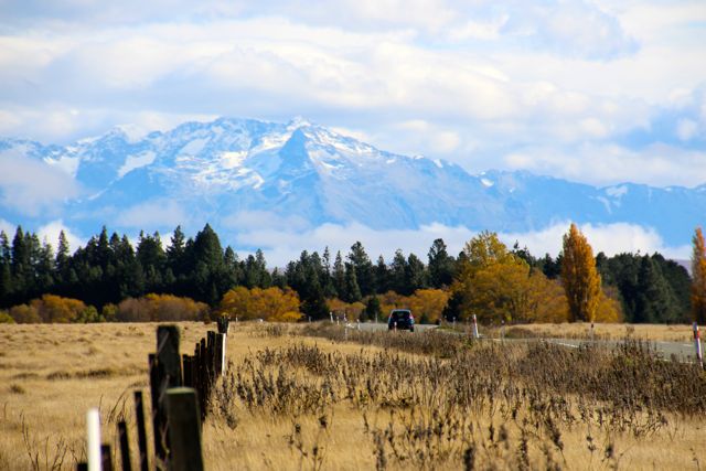 How can people not enjoy roadtripping? Approaching Lake Tekapo from the east