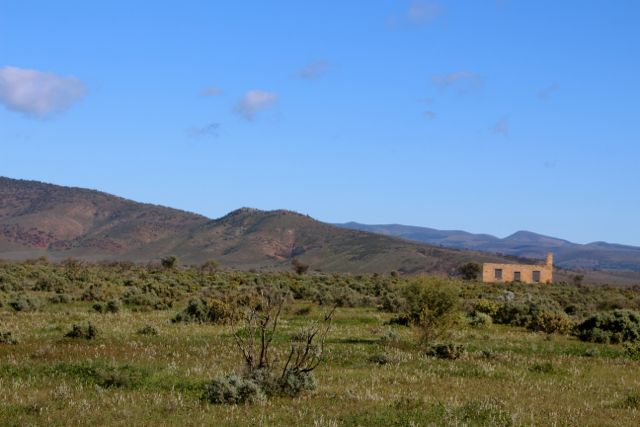 Would suit reclusive DIY enthusiast 